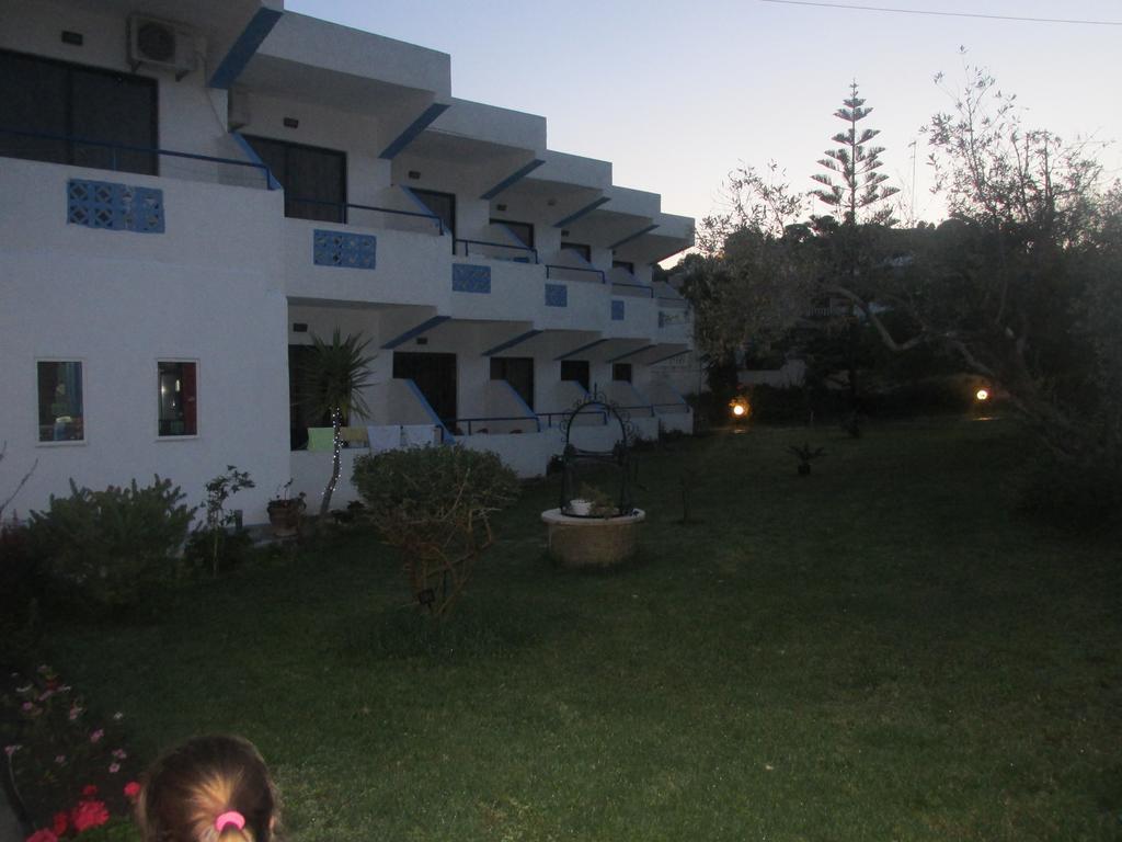 Eleni'S Apartments Afando Camera foto
